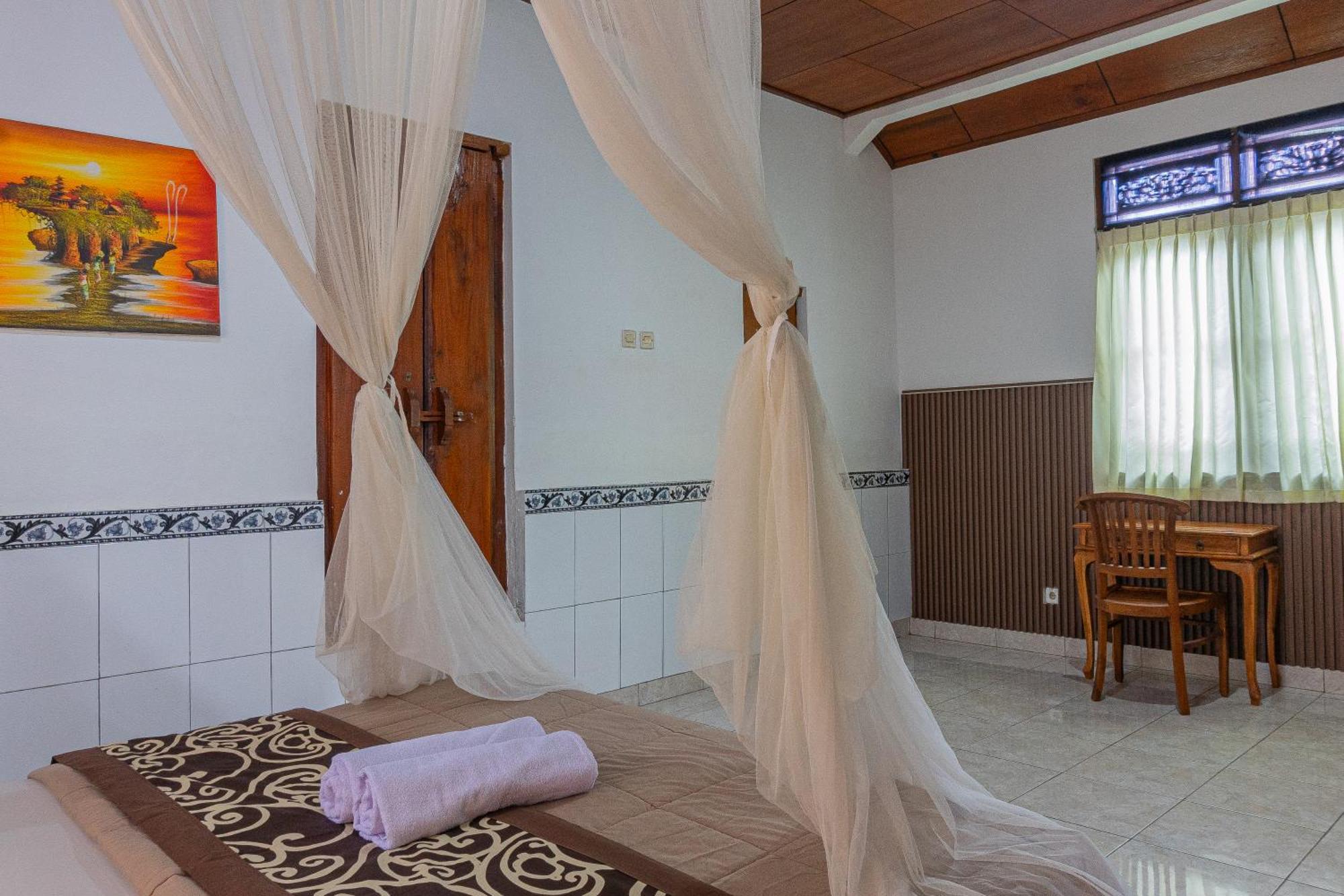 Artha Dewata Home Stay Ubud Exterior foto